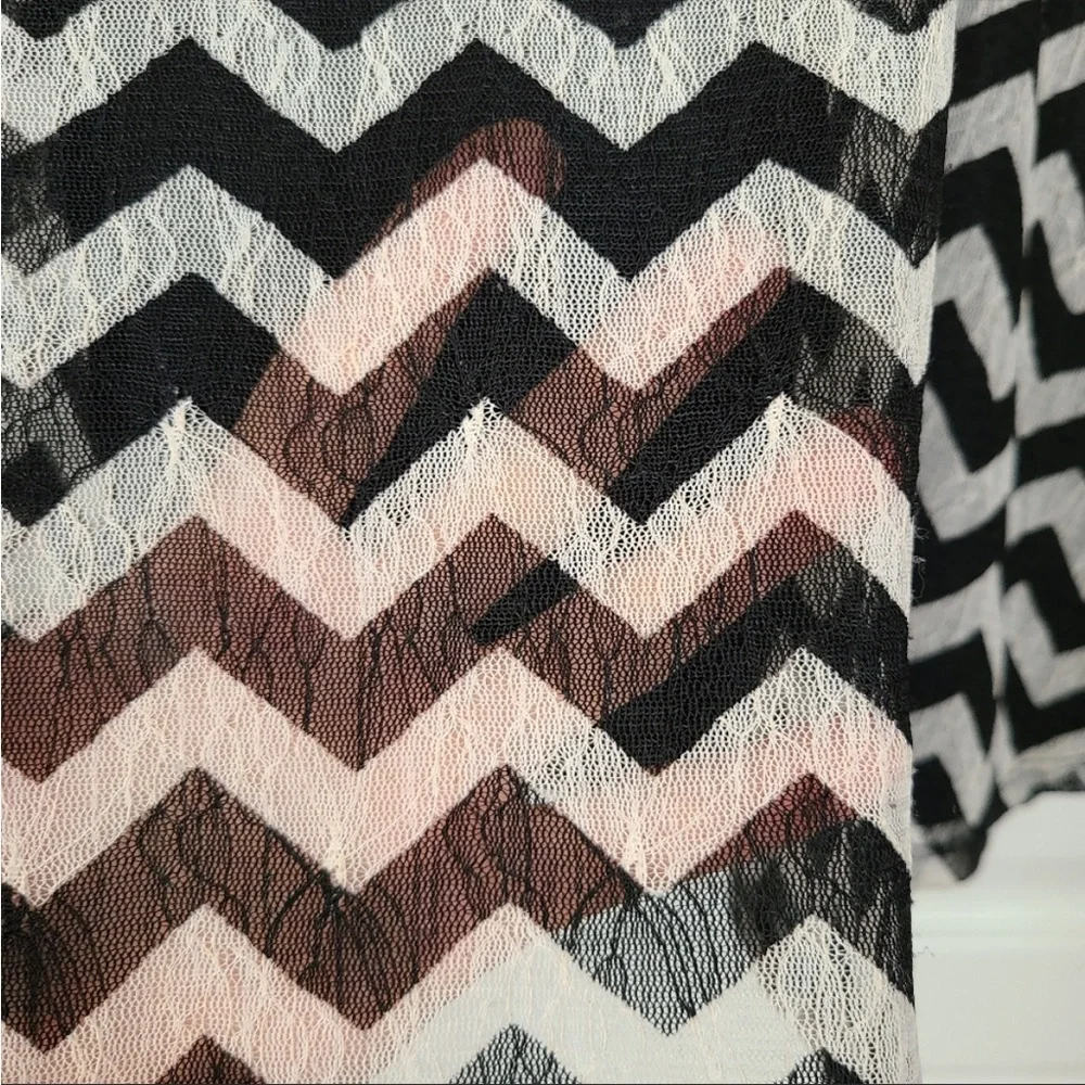 Zigzag stripe dress.